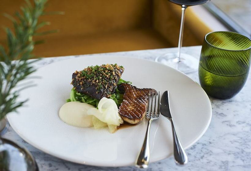 فندق Dormy House