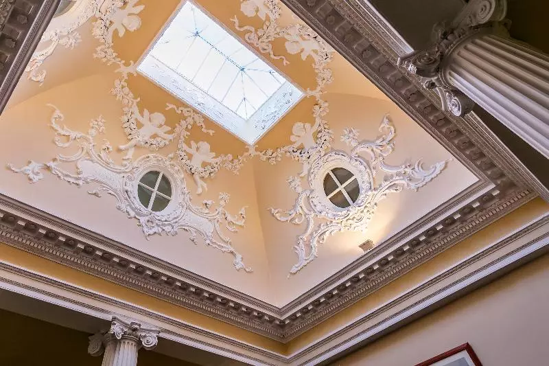 ホテル Ednam House