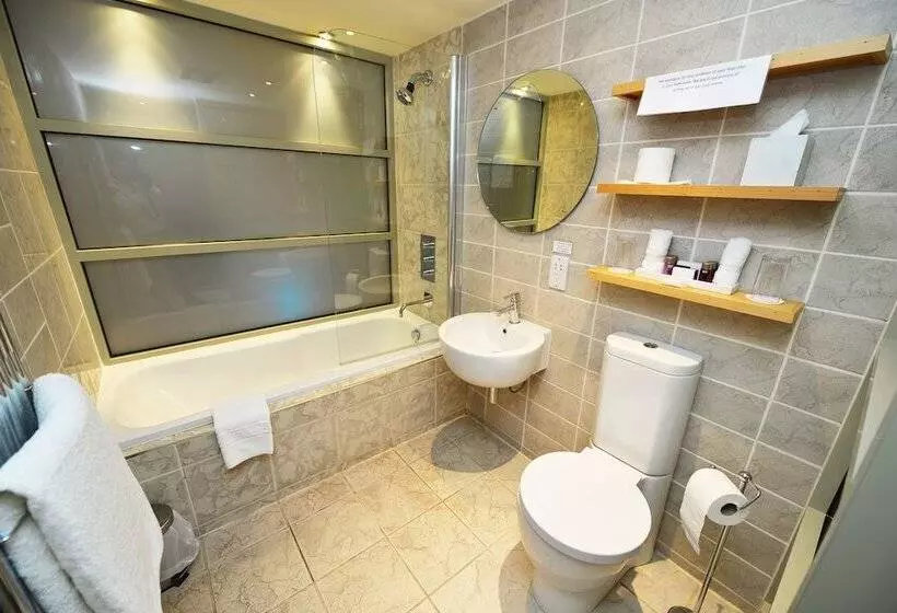 Glynhill Hotel & Spa Near Glasgow Airport