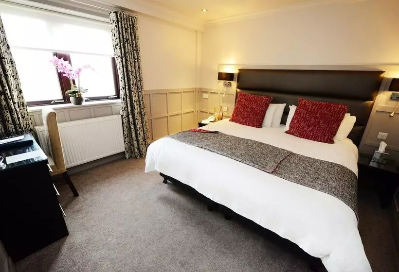 Glynhill Hotel & Spa Near Glasgow Airport