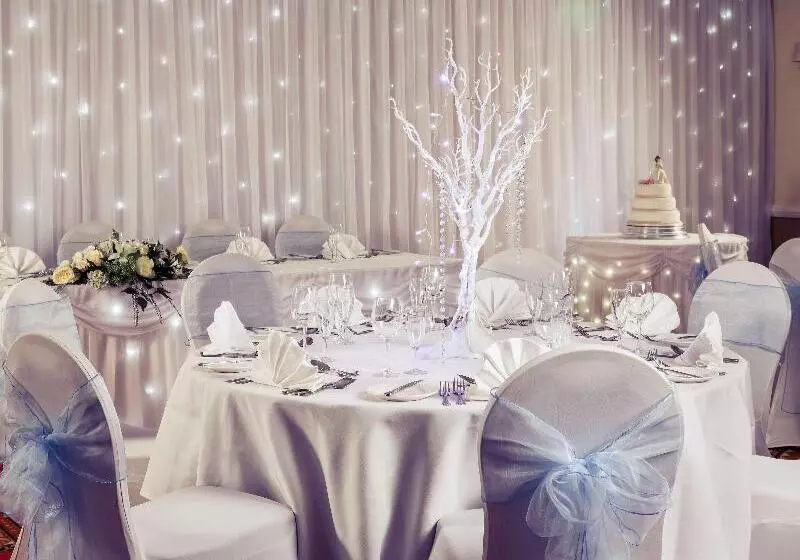 בית מלון כפרי Mercure Hull Grange Park