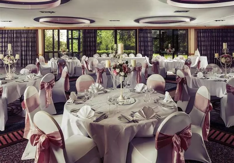 בית מלון כפרי Mercure Hull Grange Park