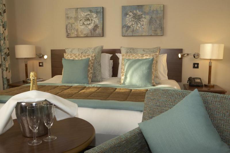 The Bull Hotel; Sure Hotel Collection By Best Western