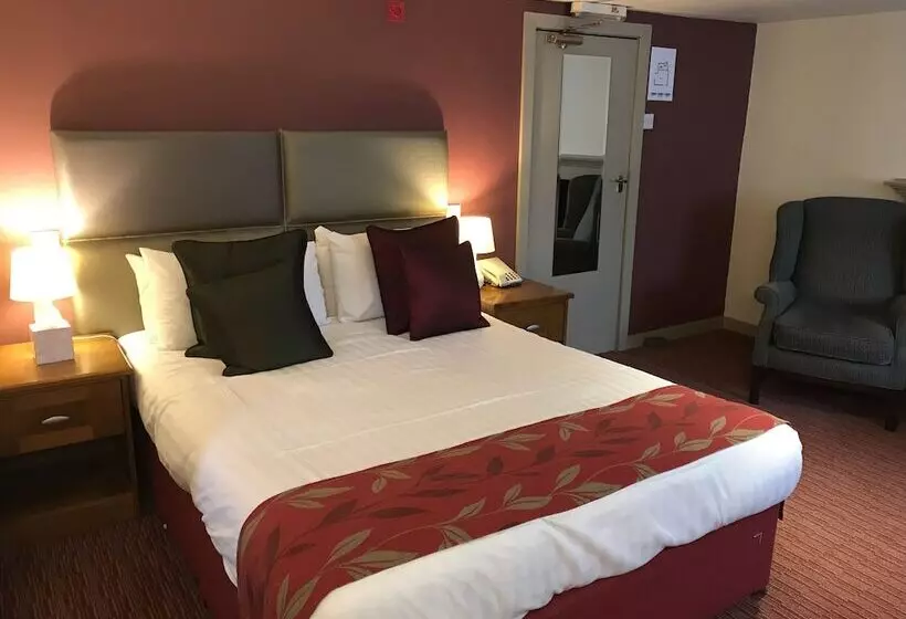 호텔 The Deddington Arms