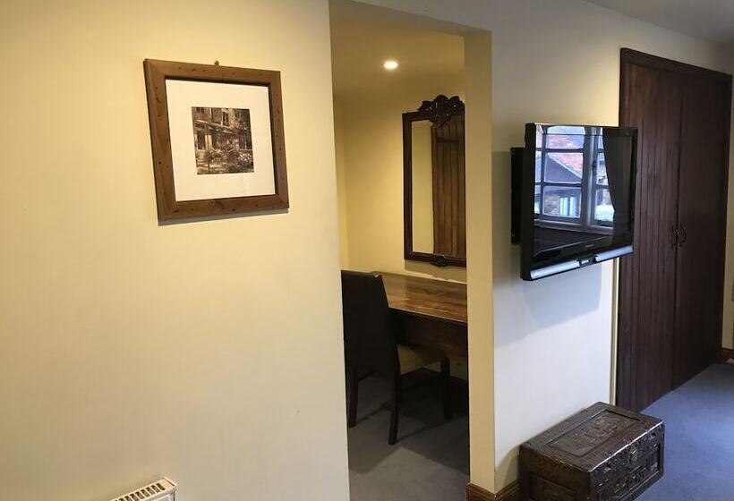 酒店 The Deddington Arms