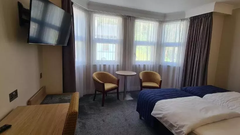 فندق The Empress