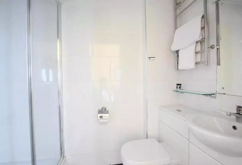 ホテル The Imperial