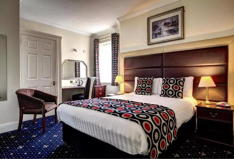 ホテル The Imperial