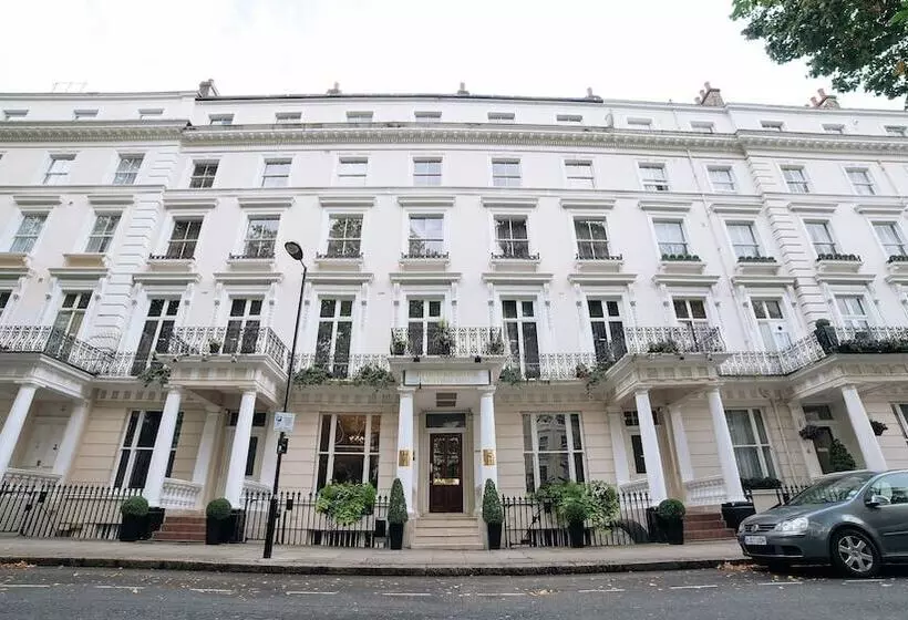 בית מלון כפרי The Premier Notting Hill