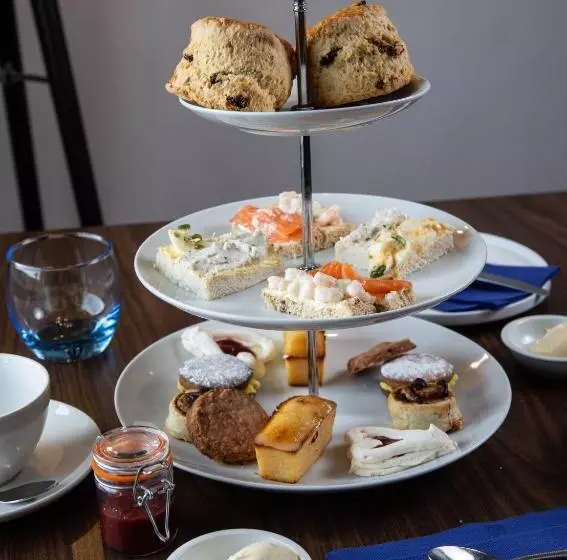 בית מלון כפרי The White Lion