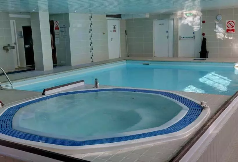 Bury Ramsbottom Old Mill Hotel And Leisure Club