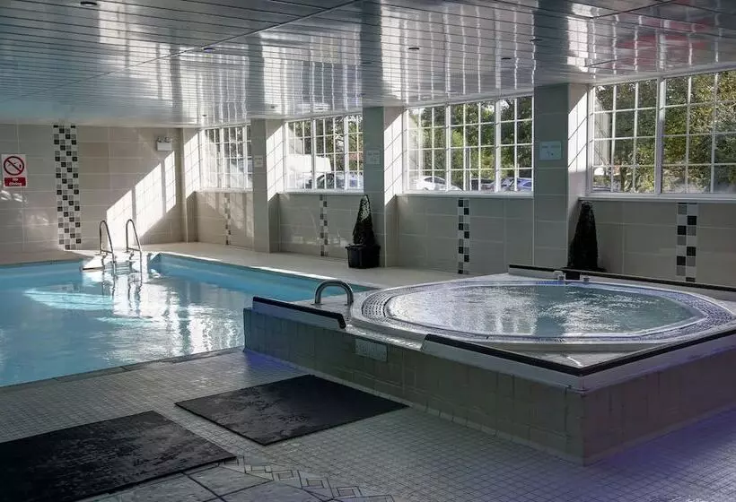 Bury Ramsbottom Old Mill Hotel And Leisure Club