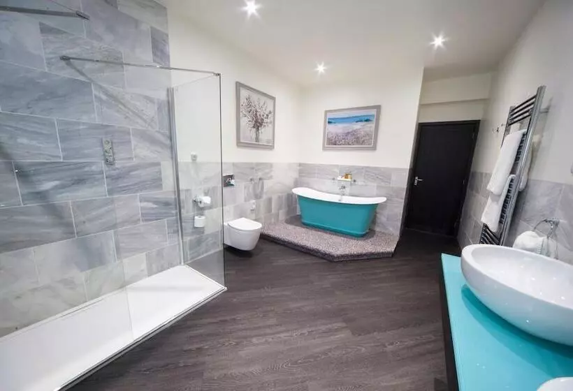 בית מלון כפרי Hawkstone Park