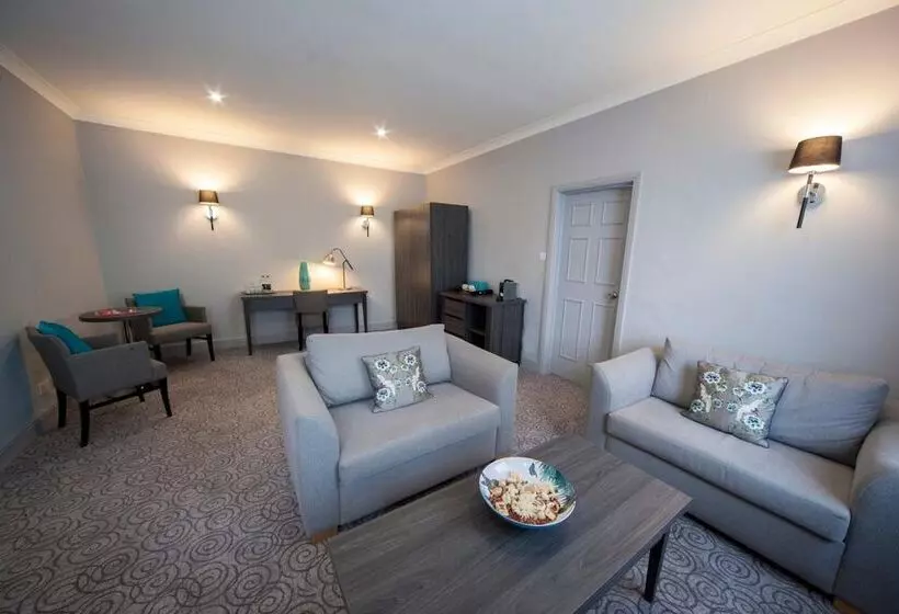 בית מלון כפרי Hawkstone Park