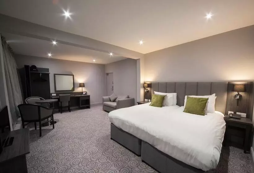 בית מלון כפרי Hawkstone Park