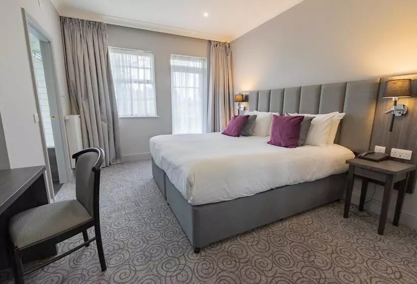 בית מלון כפרי Hawkstone Park