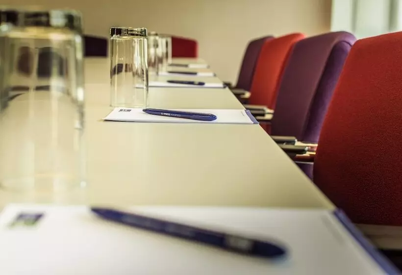 ホテル Holiday Inn Express Preston South, An Ihg