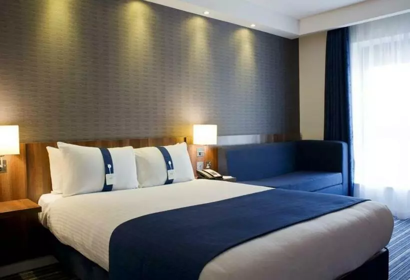 ホテル Holiday Inn Express Preston South, An Ihg