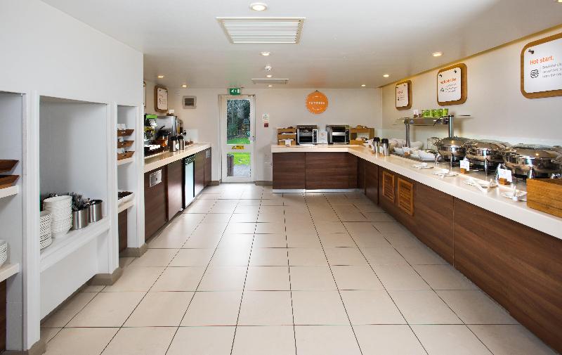 Hotel Holiday Inn Express Warwick   Stratford Upon Avon, An Ihg