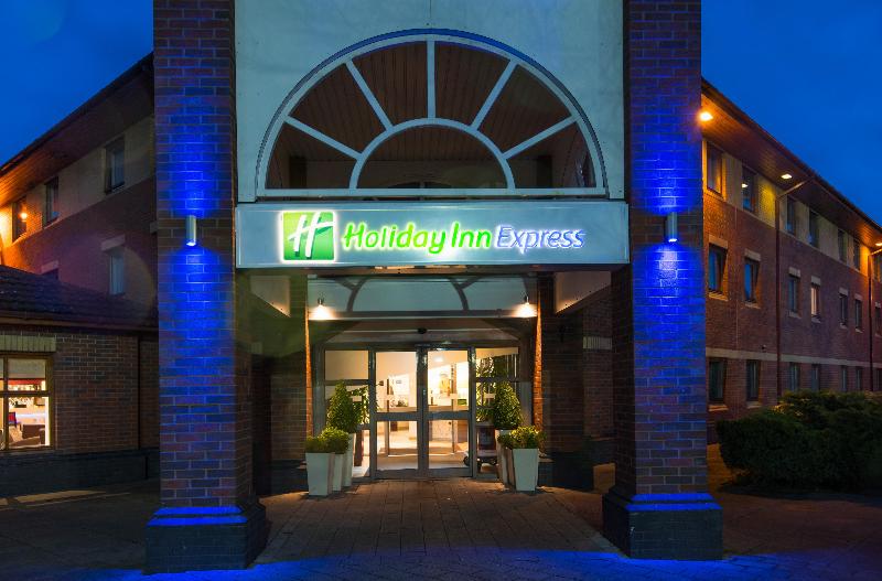 Hotel Holiday Inn Express Warwick   Stratford Upon Avon, An Ihg