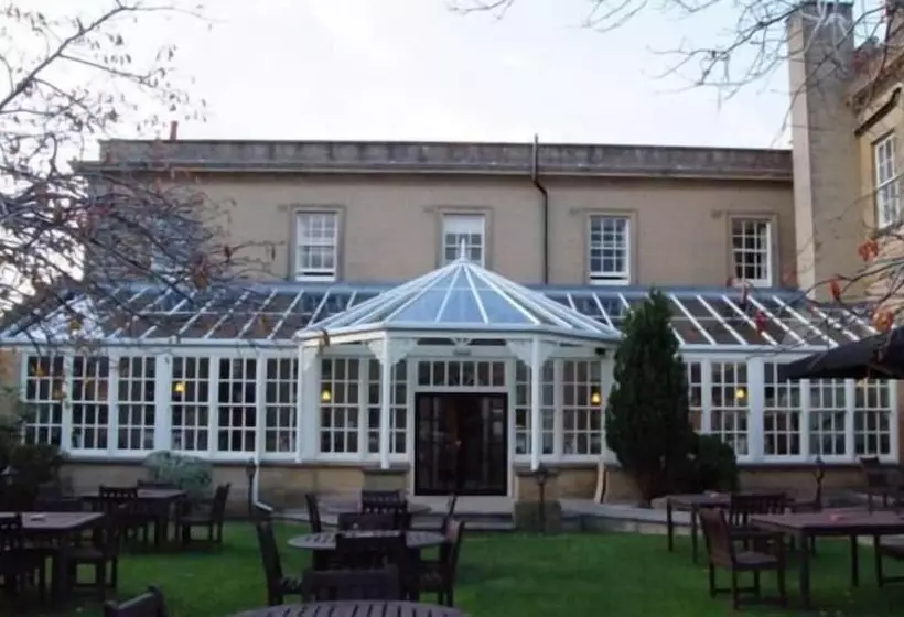 Manor Hotel By Greene King Inns