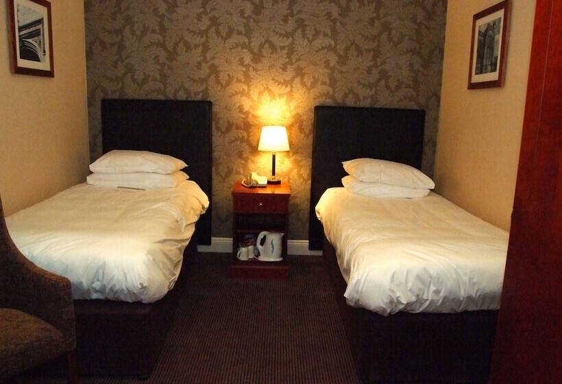 Manor Hotel By Greene King Inns