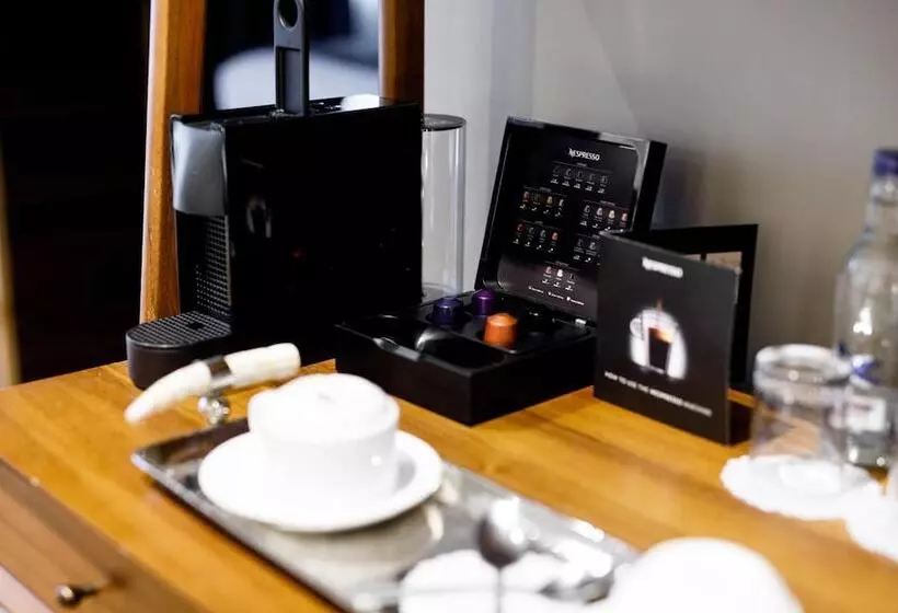 هتل Heritage Park Pontypridd, Trademark Collection By Wyndham