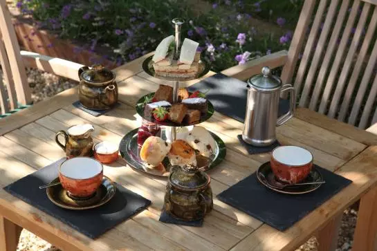 Mill House Hotel & Restaurant