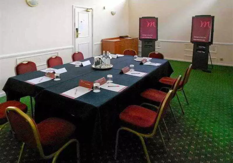 ホテル Mercure Winchester Wessex