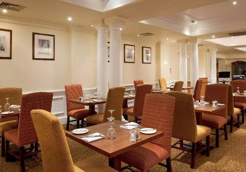 ホテル Mercure Winchester Wessex