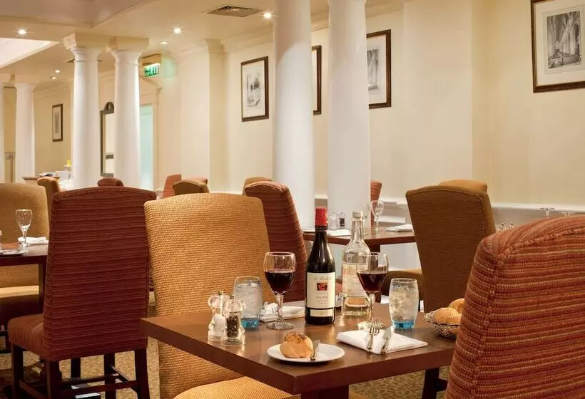 ホテル Mercure Winchester Wessex