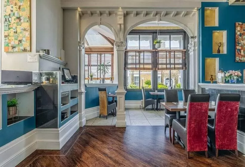 호텔 Muthu Westcliff