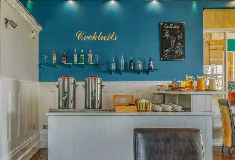 호텔 Muthu Westcliff