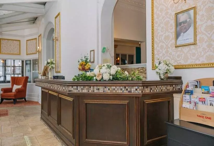 호텔 Muthu Westcliff