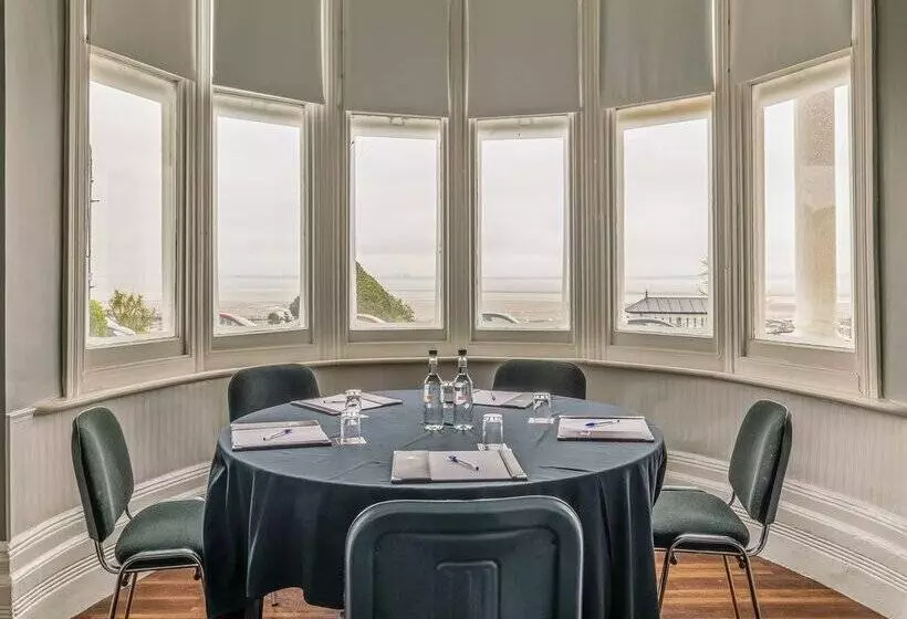 호텔 Muthu Westcliff