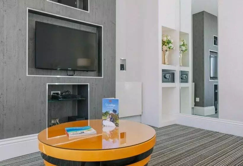 호텔 Muthu Westcliff