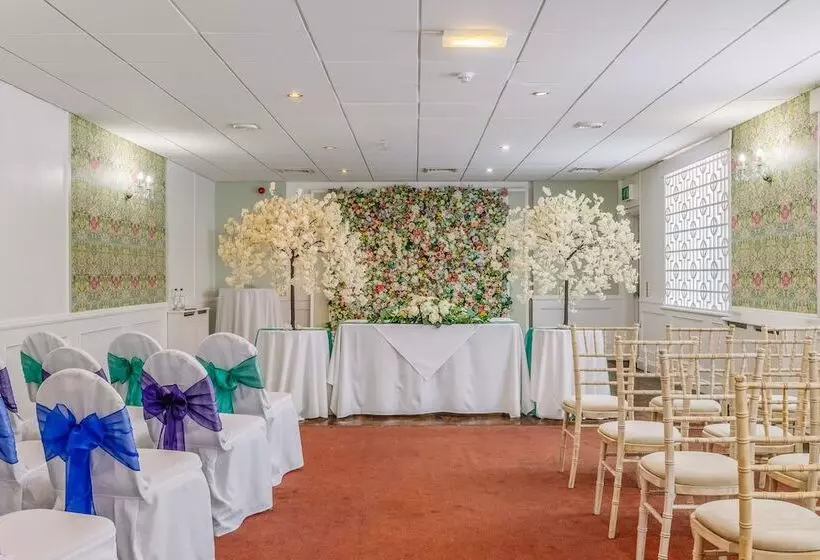 호텔 Muthu Westcliff