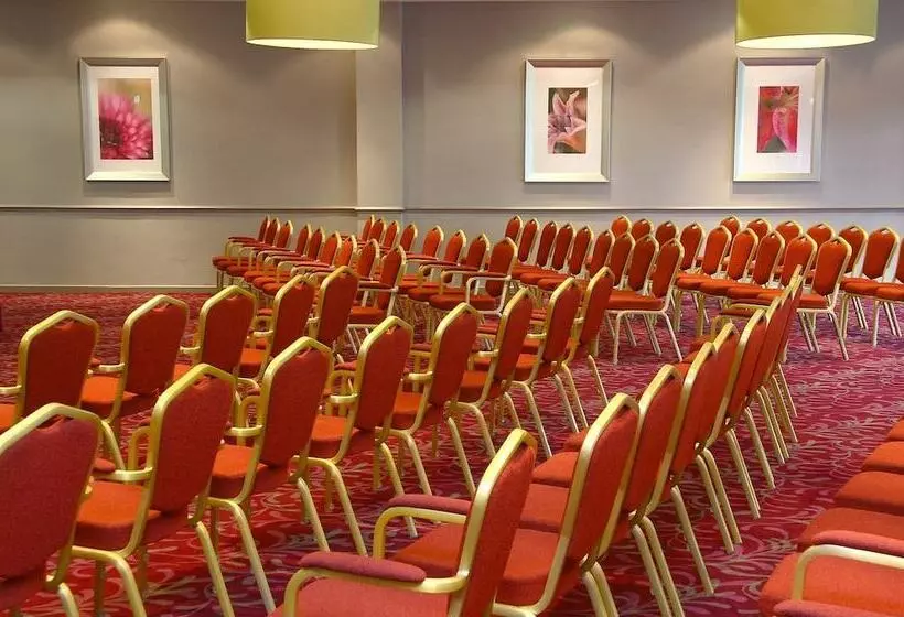 호텔 Stourport Manor