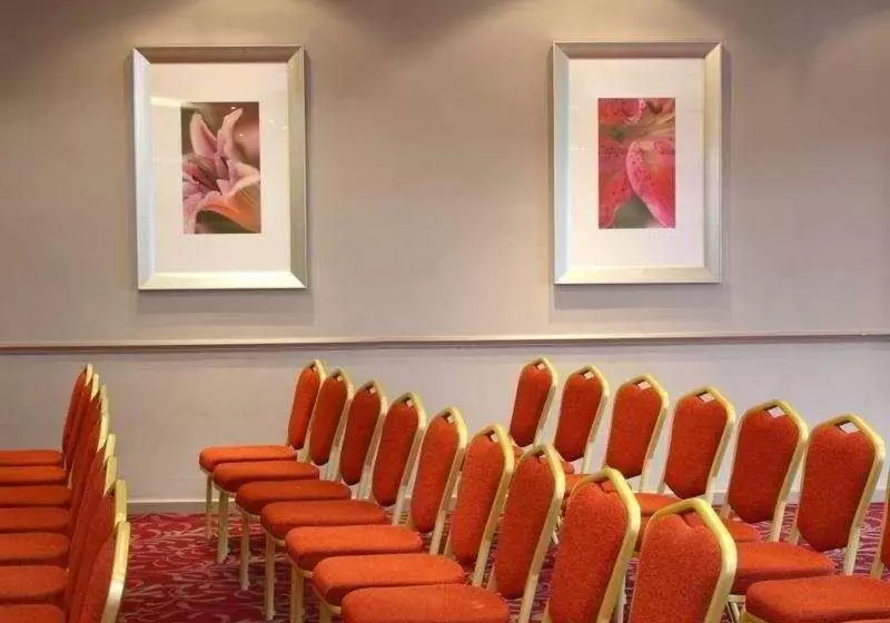 호텔 Stourport Manor