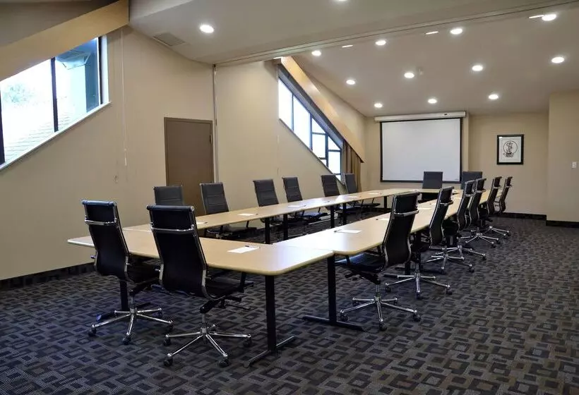 Best Western Plus Tin Wis Resort