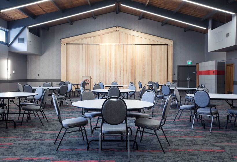 Best Western Plus Tin Wis Resort