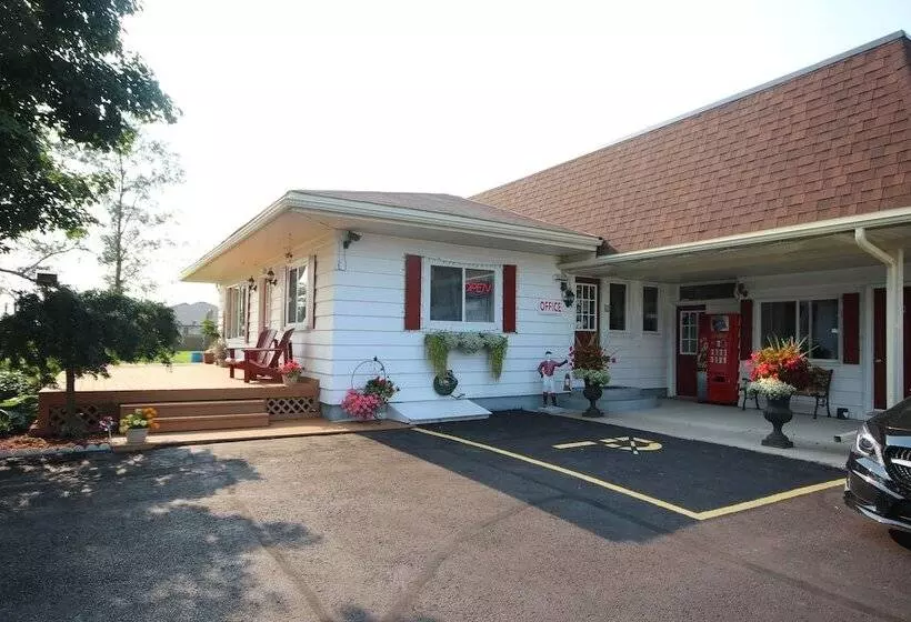 Country Squire Motel