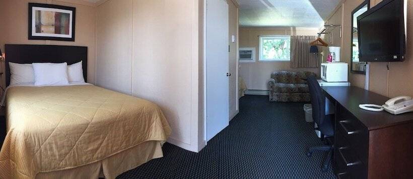 Country Squire Motel