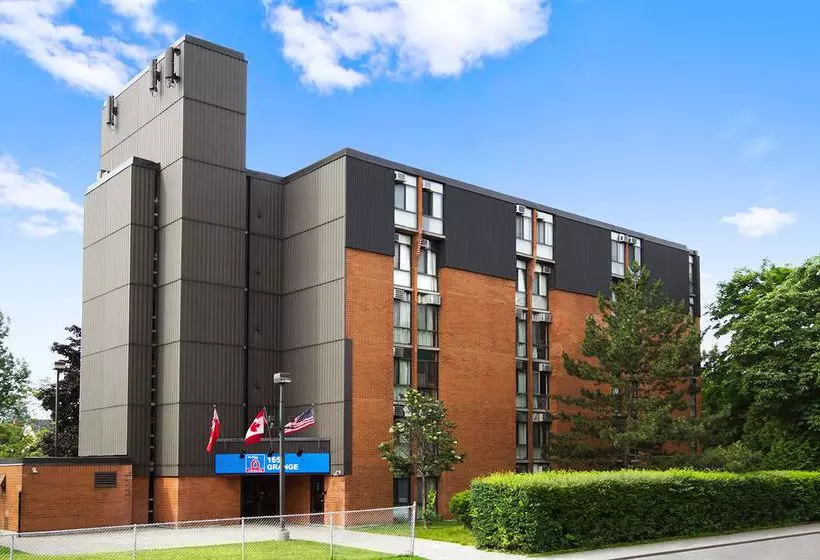 Studio 6 Downtown Toronto