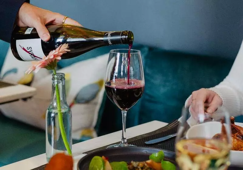 هتل Auberge Saintantoine