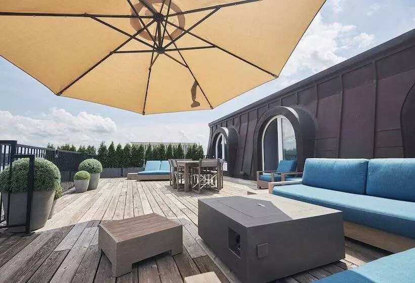 هتل Auberge Saintantoine