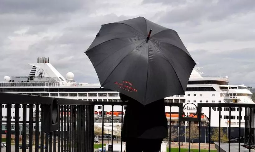 هتل Auberge Saintantoine