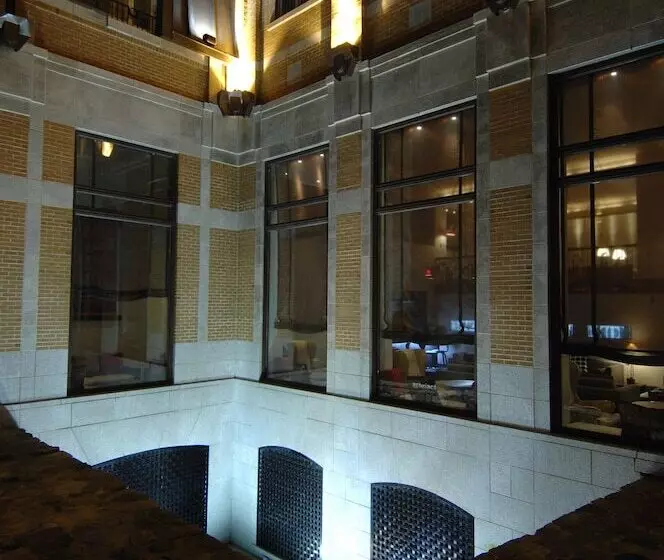 هتل Auberge Saintantoine