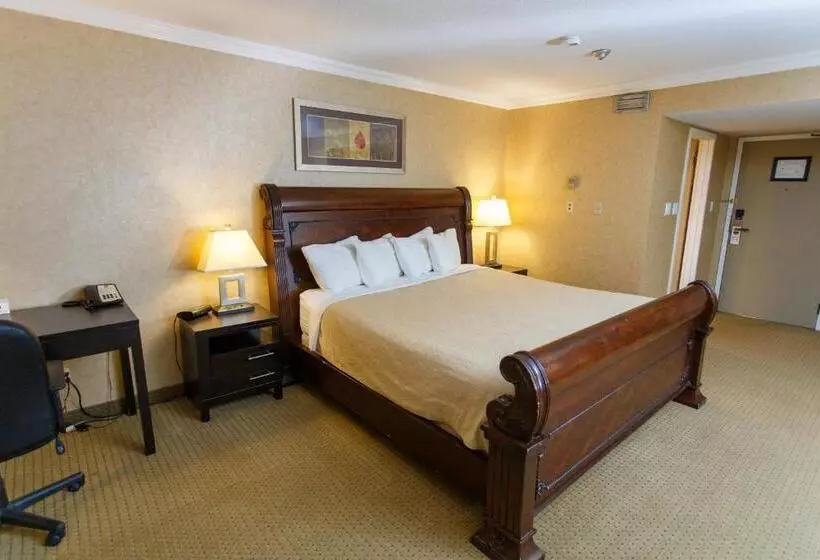 호텔 The George Dawson Inn & Conference Centre