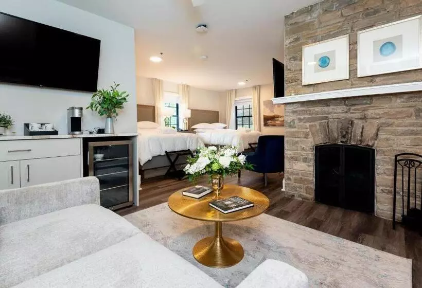 酒店 The Glenerin Inn